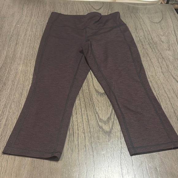 Lucy Purple and Black Heather Croppes Leggings for Activewear - Picture 1 of 3